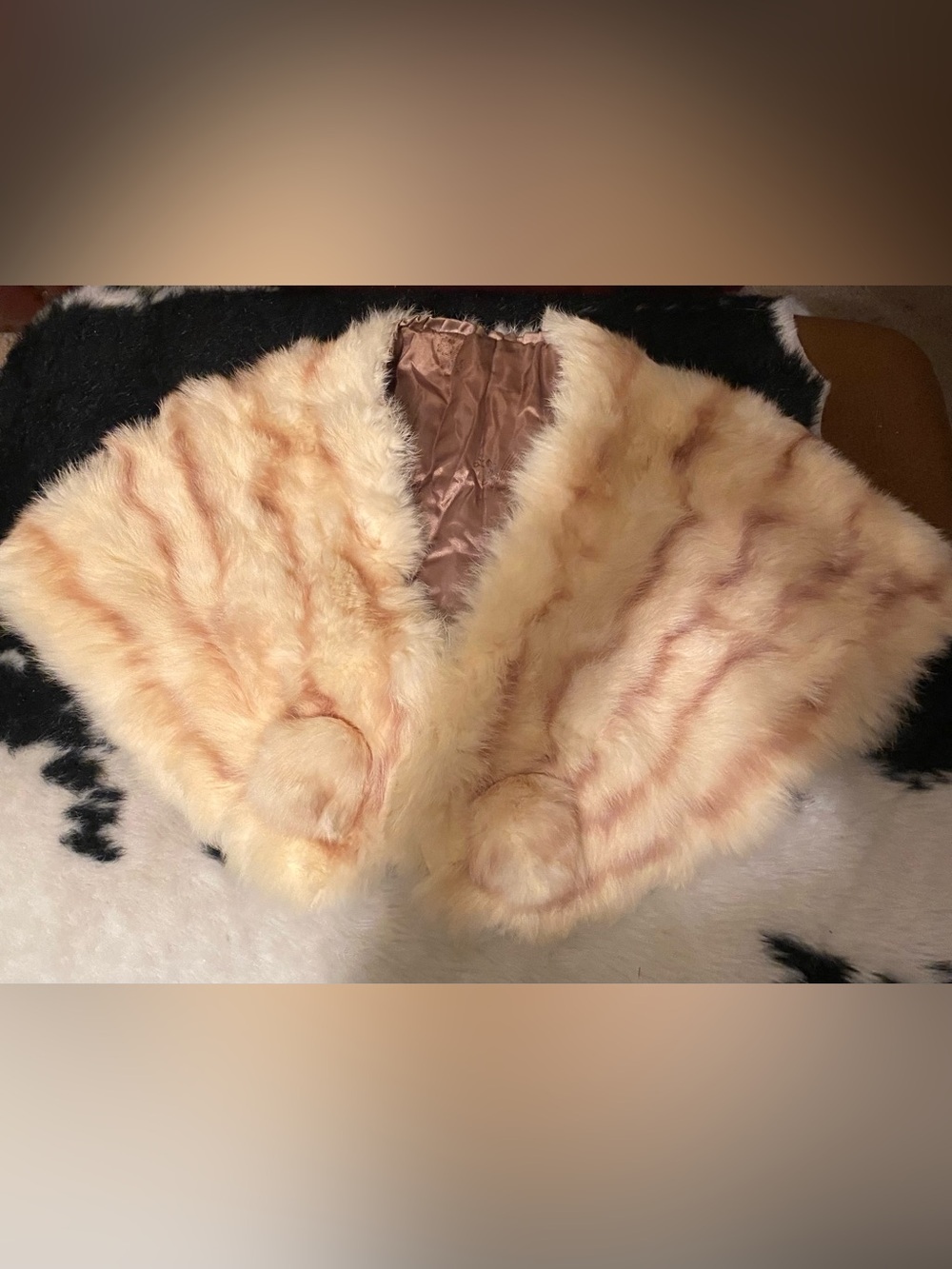 Vintage 1950s Genuine Rabbit Fur Stole Capelet Wrap Champagne Beige OS